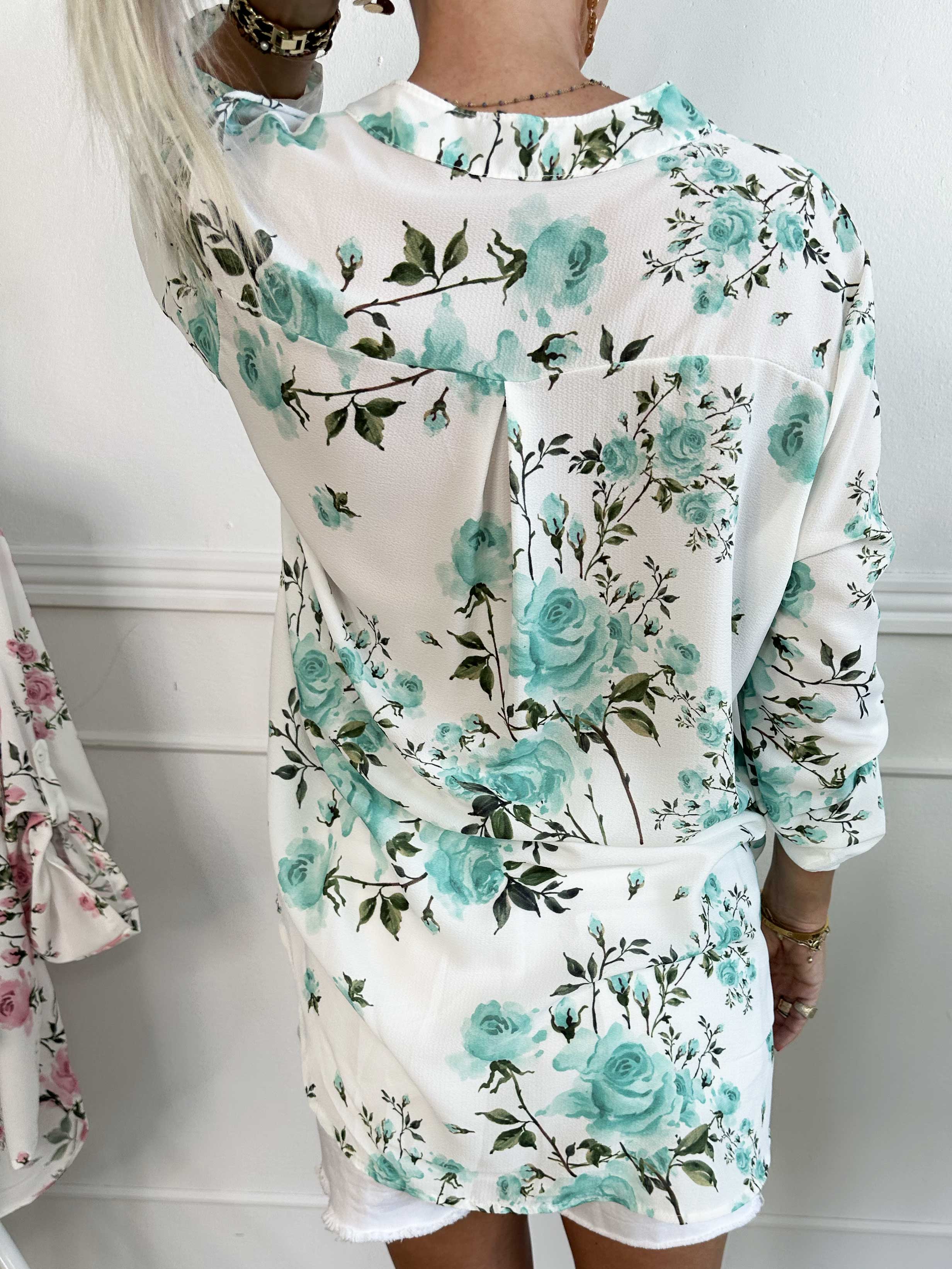 Vanesa Rose - Lätt och luftig tunika med blommönster